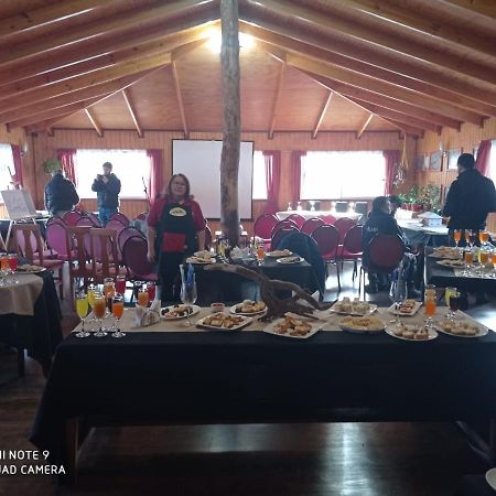 Hospedaje Cabana Y Restaurante Don Niba Villa Cerro Castillo Buitenkant foto